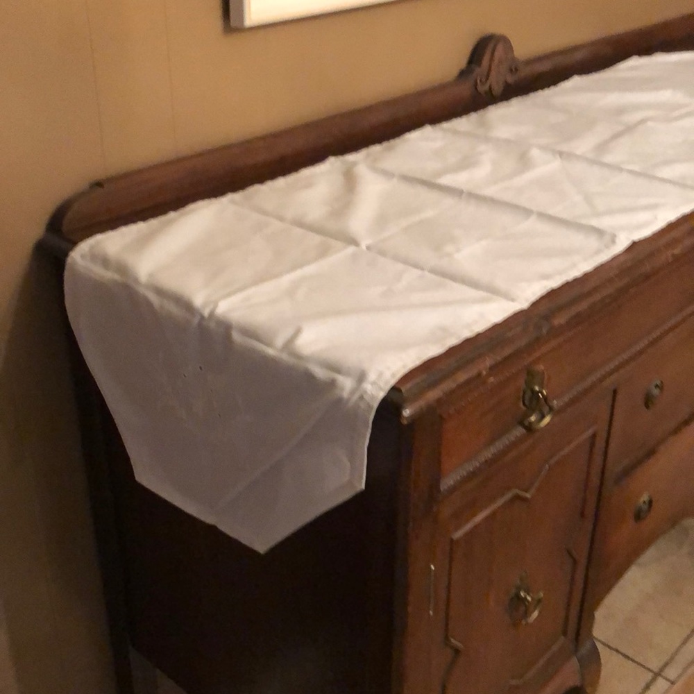 Table or Buffet Runner
